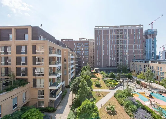 Luxury Apartment Canning Town